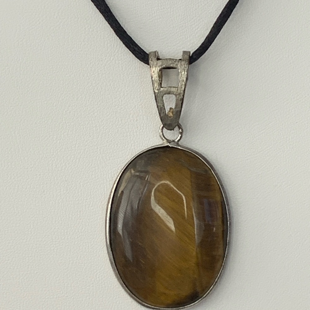 Vintage Tigers Eye Oval Cabochon Pendant Necklace - Picture 5 of 8